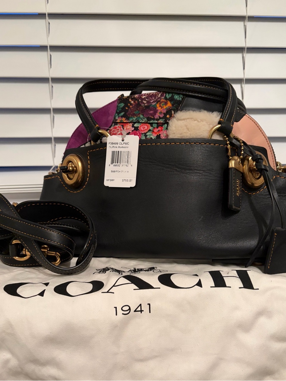 Coach Black Leather Shoulder Bag with Multicolor Patchwork Accents - Picture 4 of 5